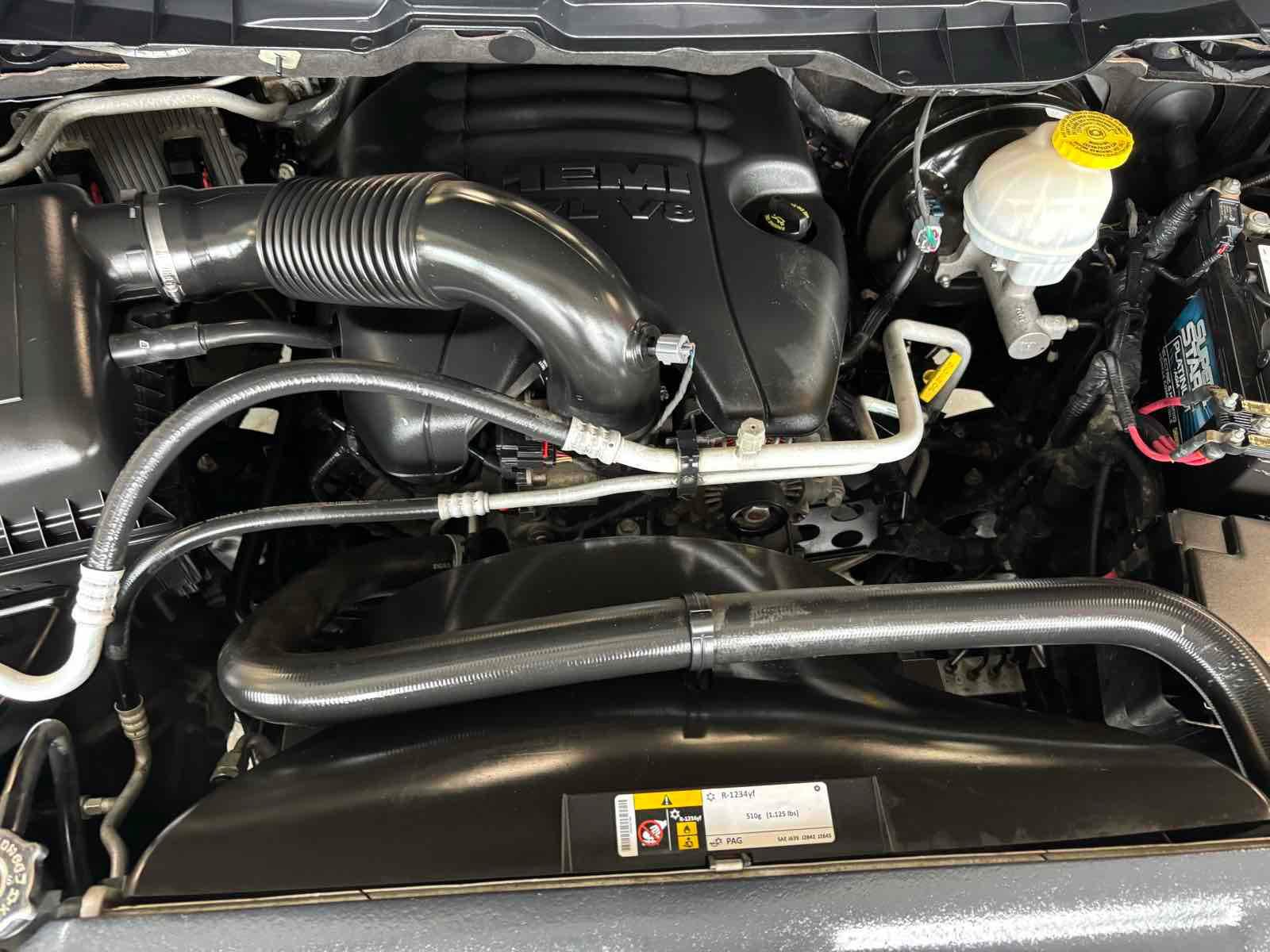 Used 2018 RAM 1500 Classic SLT AWD/4WD image 27