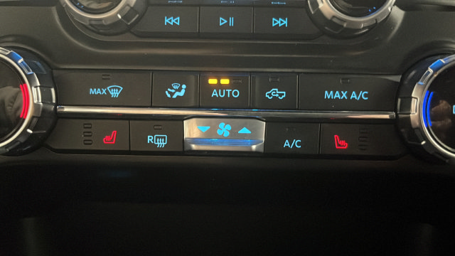 Used 2022 Ford F150 XLT w/ Equipment Group 302A High AWD/4WD image 26