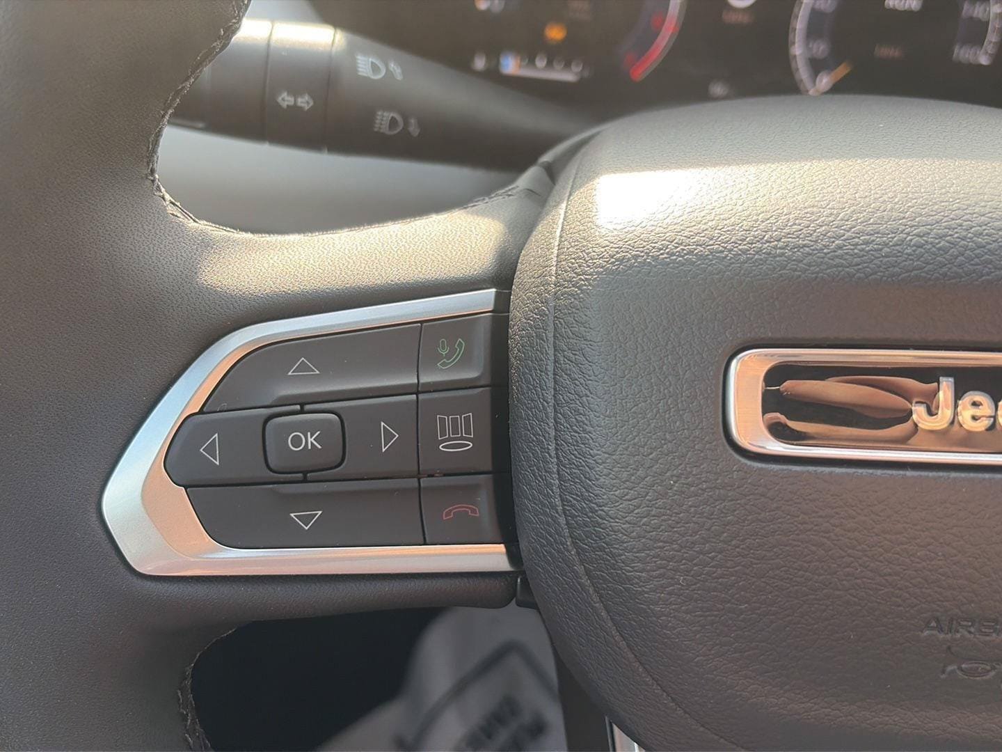 New 2026 Jeep Compass Limited AWD/4WD image 15