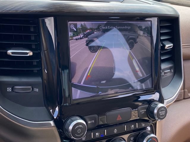 Used 2020 RAM 1500 Laramie AWD/4WD image 18