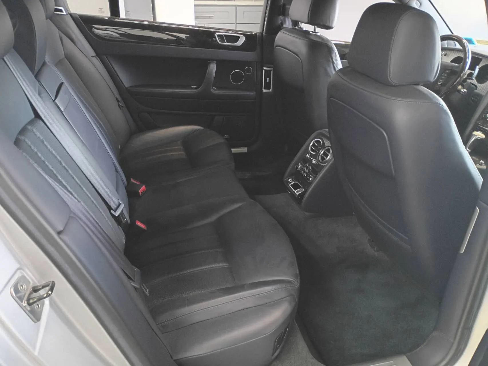 Used 2009 Bentley Flying Spur Flying Spur image 19