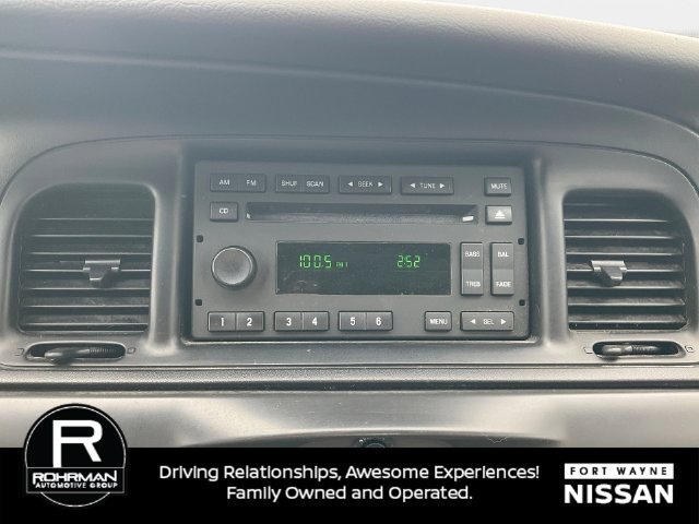 Used 2010 Ford Crown Victoria Police Interceptor RWD image 14