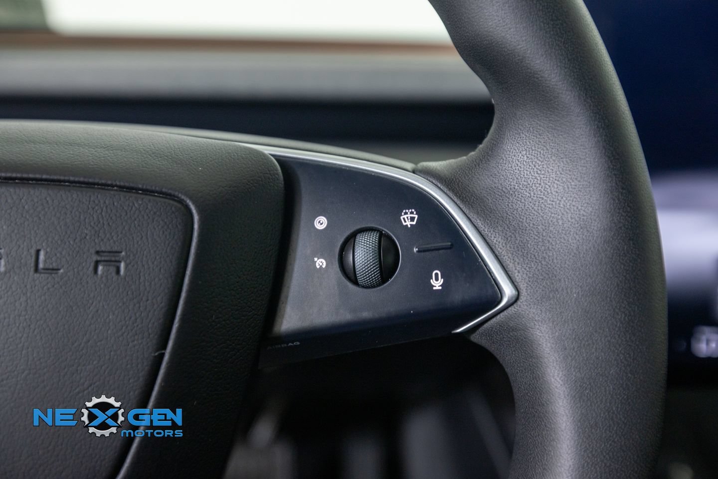 Used 2025 Tesla Model 3 Long Range RWD image 15