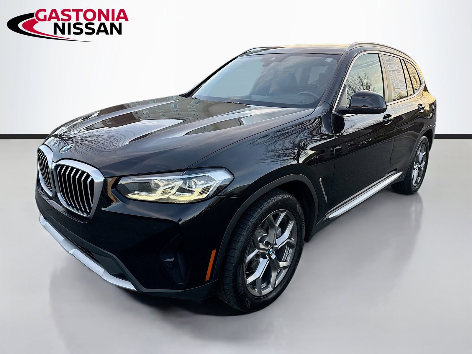 Used 2022 BMW X3 xDrive30i image 3