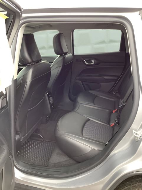 Certified 2022 Jeep Compass Latitude w/ Sun and Sound Group image 16