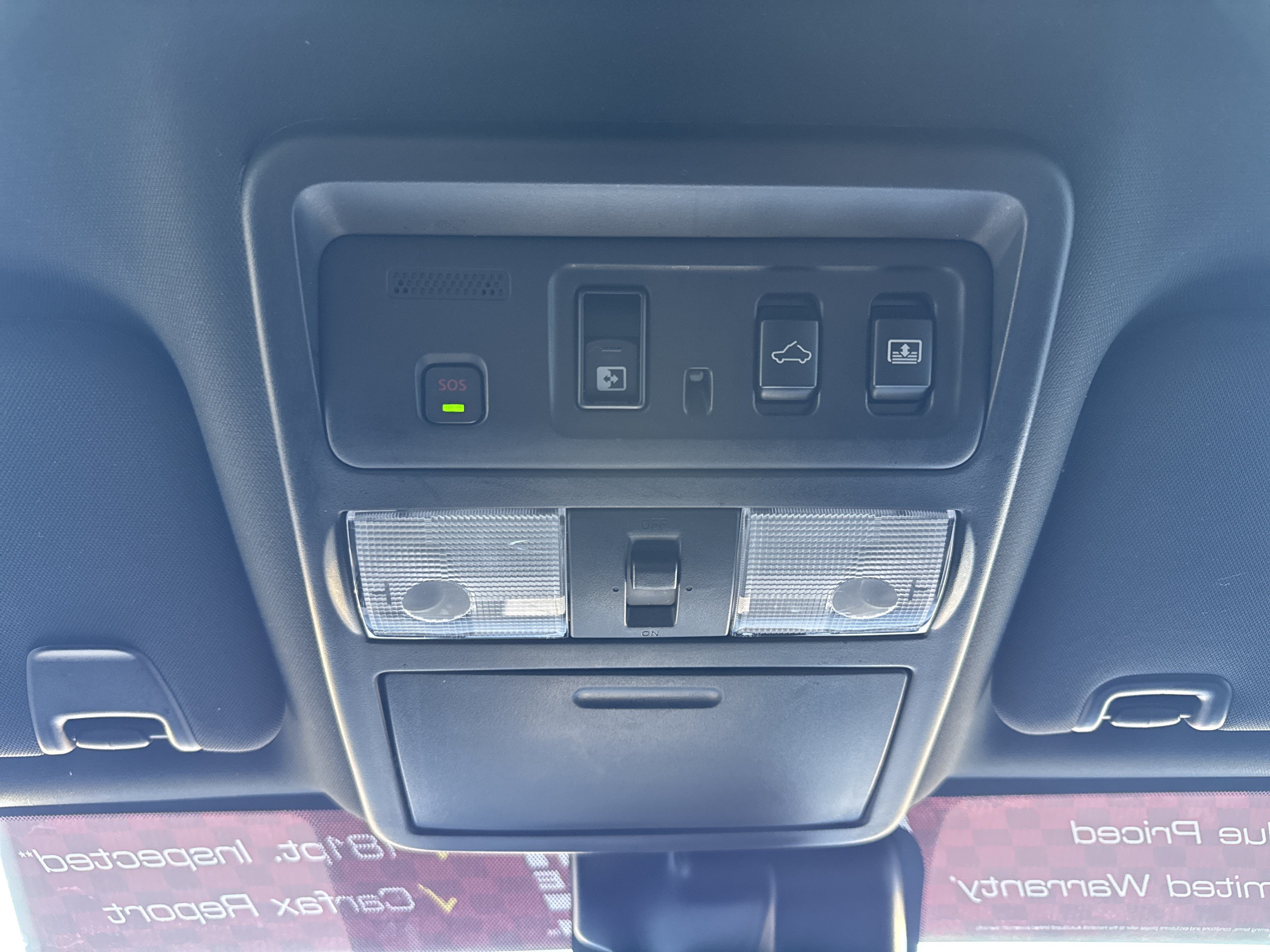 Used 2021 Nissan Titan Platinum Reserve w/ Moonroof Package RWD image 27