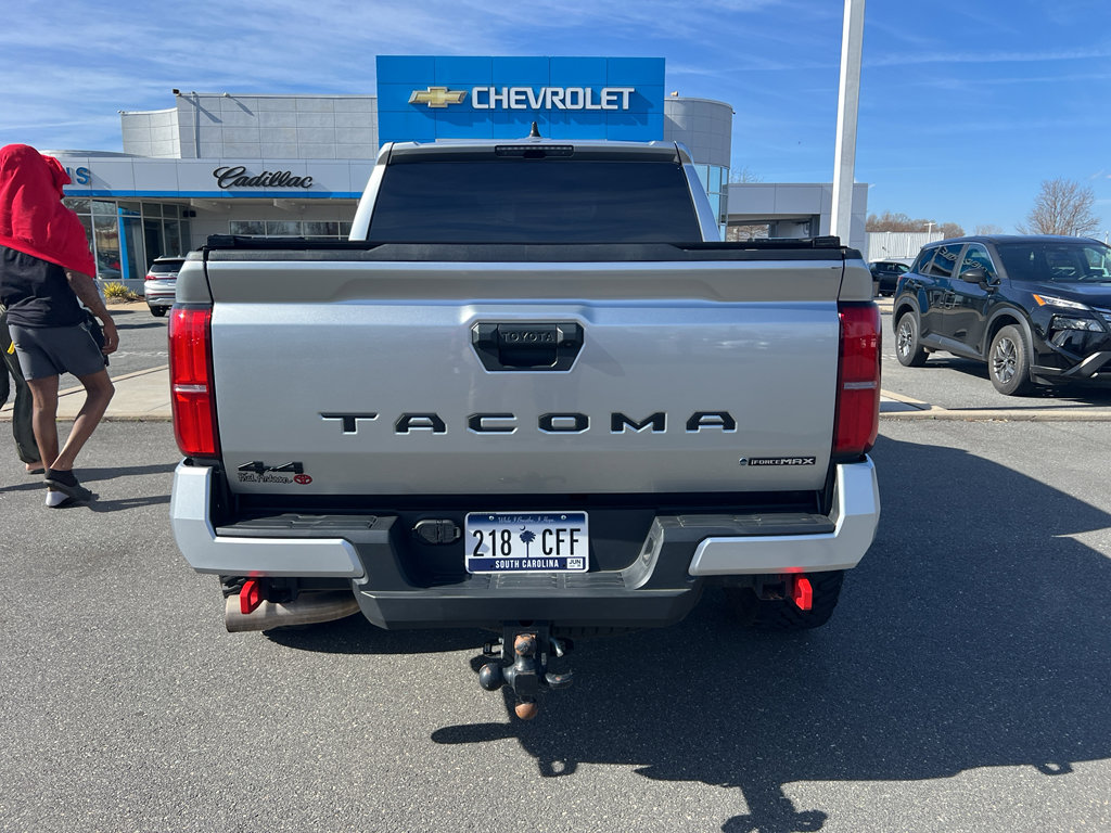 Used 2025 Toyota Tacoma TRD Off-Road image 6