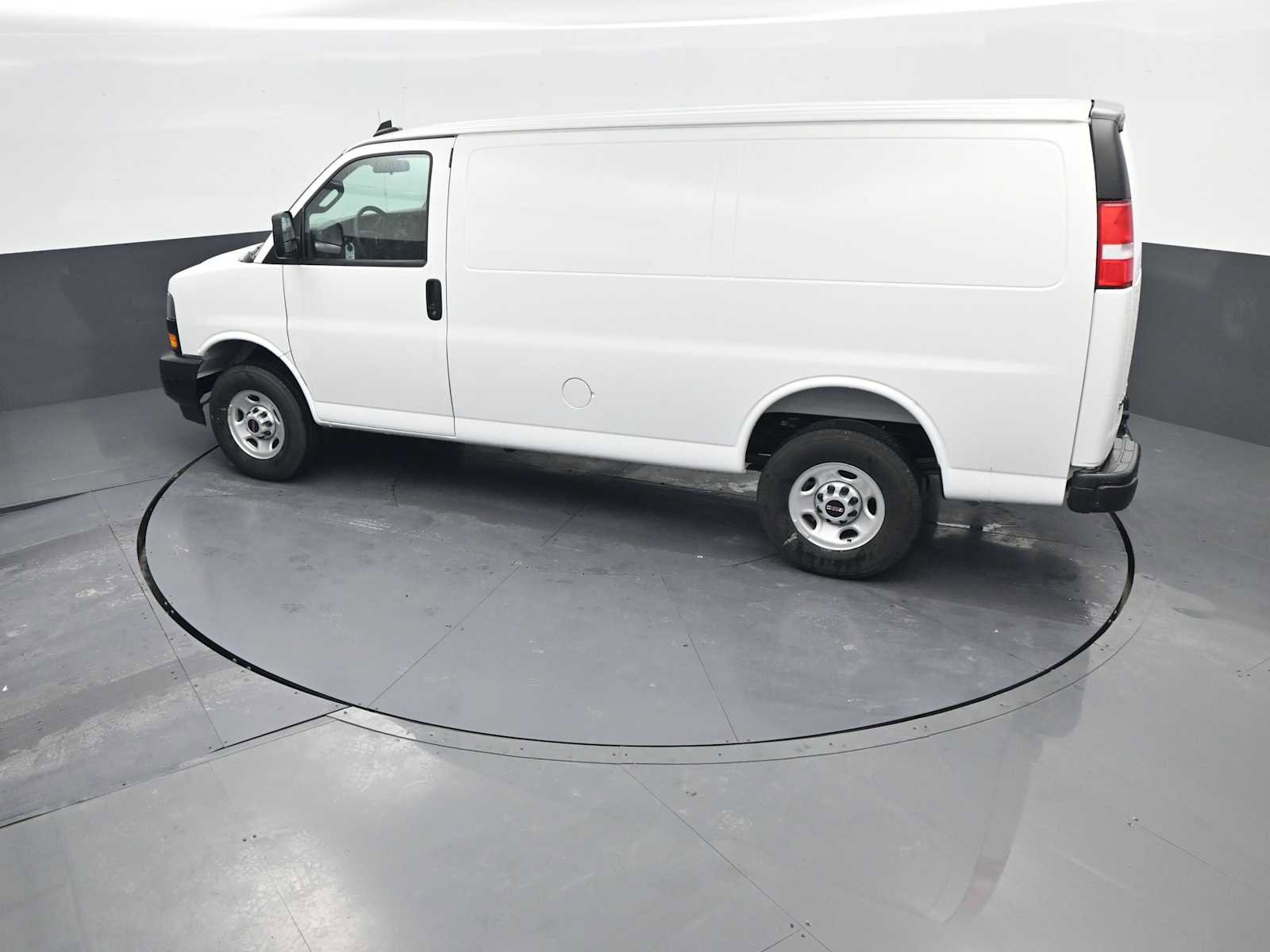 New 2025 GMC Savana 2500 w/ Driver Convenience Package image 13