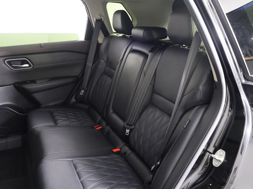 Used 2023 Nissan Rogue Platinum AWD/4WD image 37