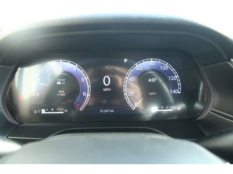 Used 2023 Jeep Grand Cherokee Altitude AWD/4WD image 23