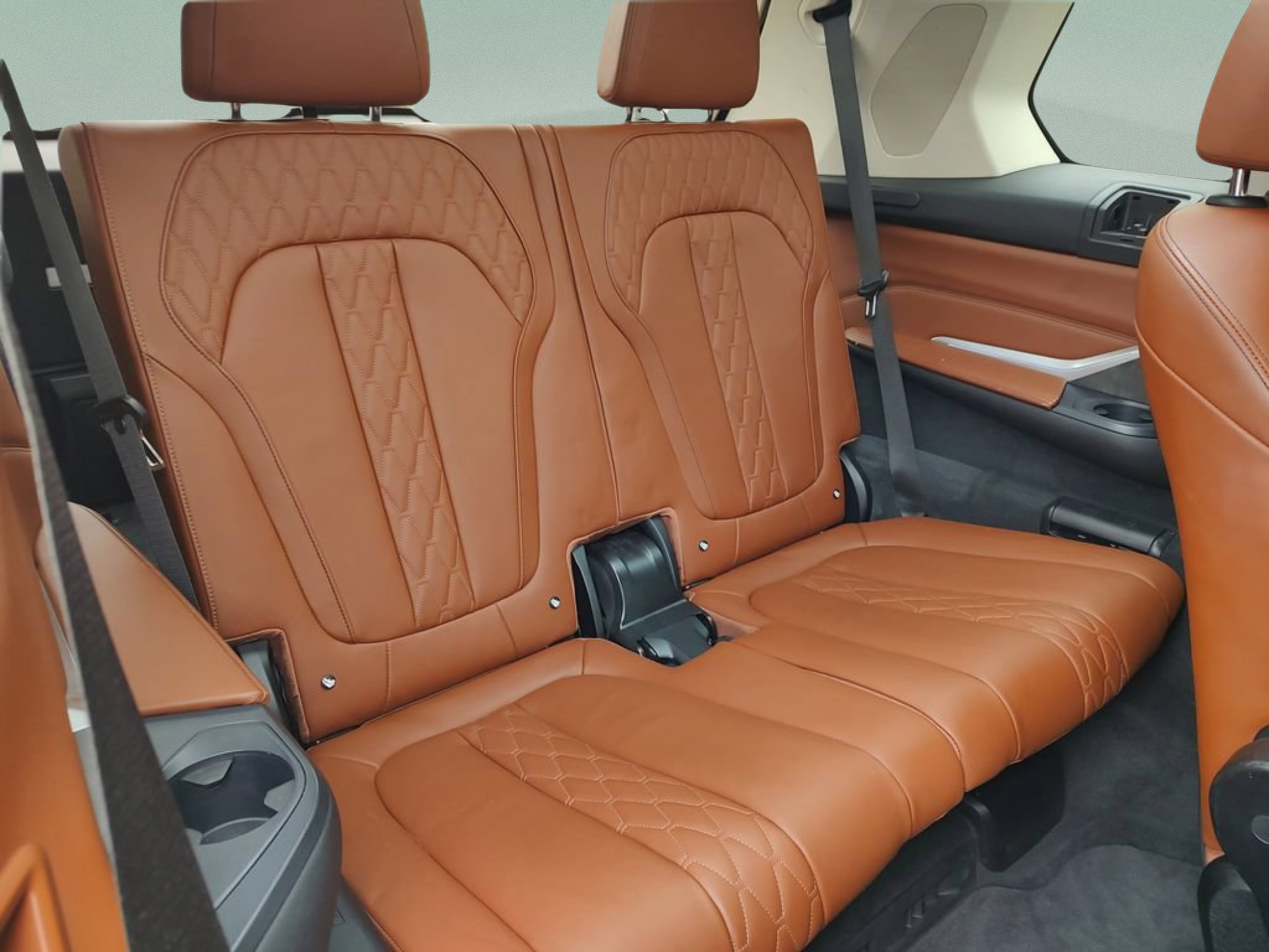 Used 2020 BMW X7 xDrive40i w/ Premium Package AWD/4WD image 31