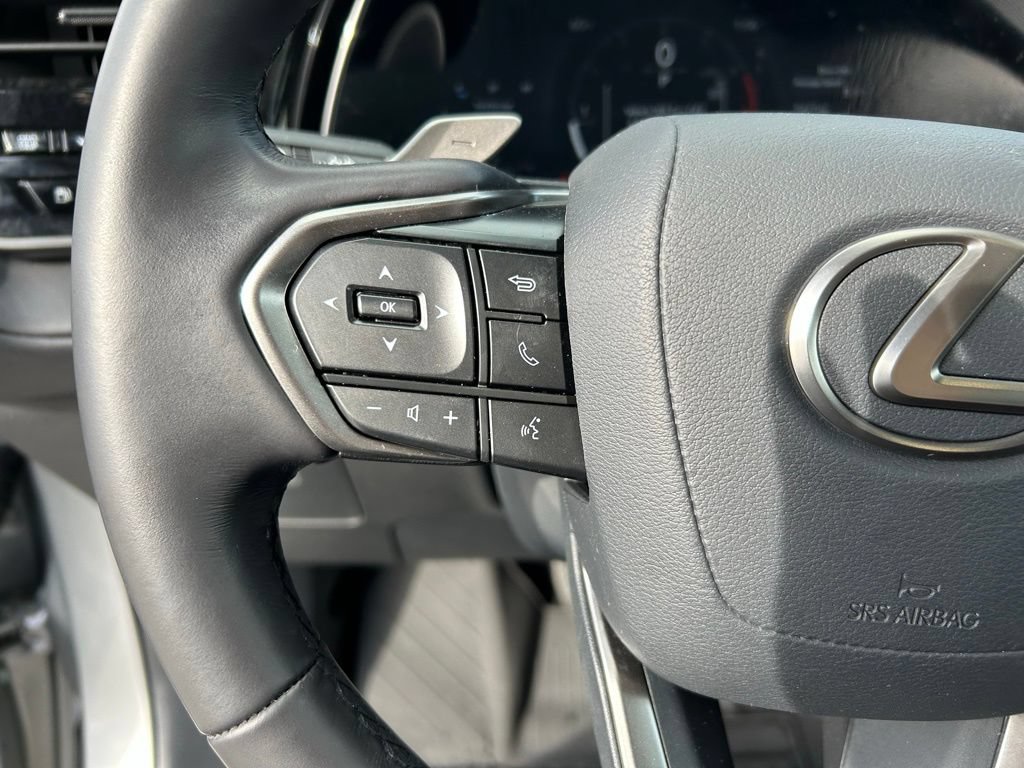 Used 2025 Lexus TX 350 AWD w/ Accessory Package (A2) image 21