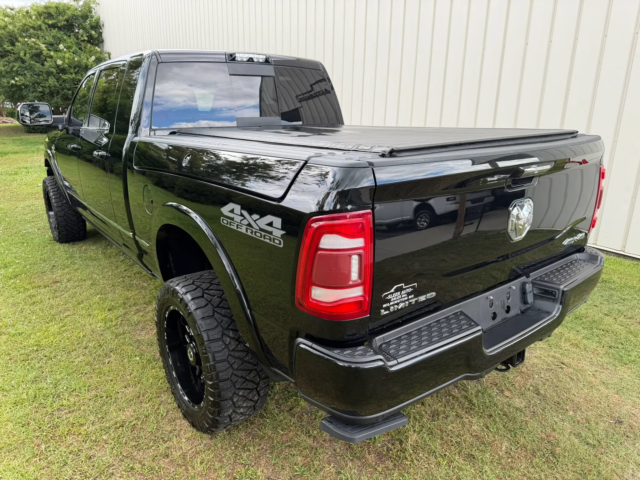 Used 2019 RAM 2500 Limited AWD/4WD image 8