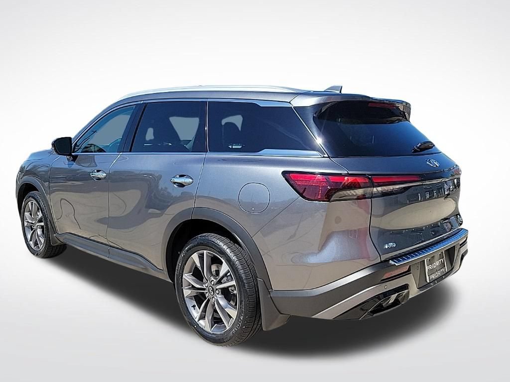Used 2023 INFINITI QX60 Luxe w/ Cargo Package AWD/4WD image 3