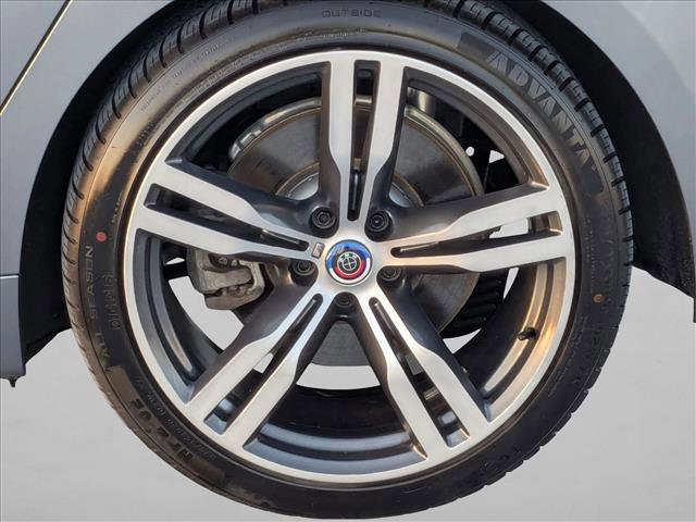 Used 2019 BMW 640i Gran Turismo xDrive w/ M Sport Package AWD/4WD image 24