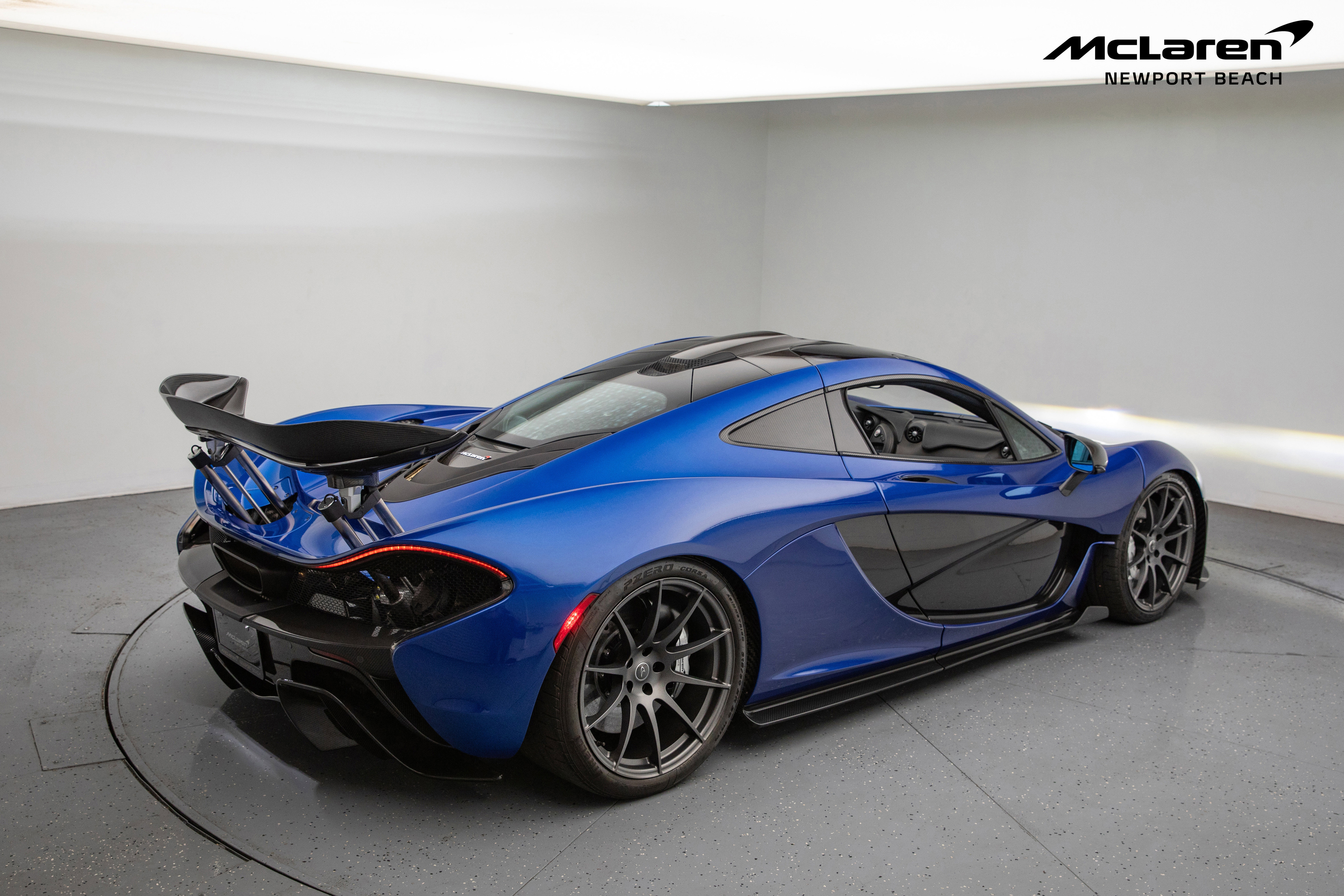 Used 2014 McLaren P1 image 33