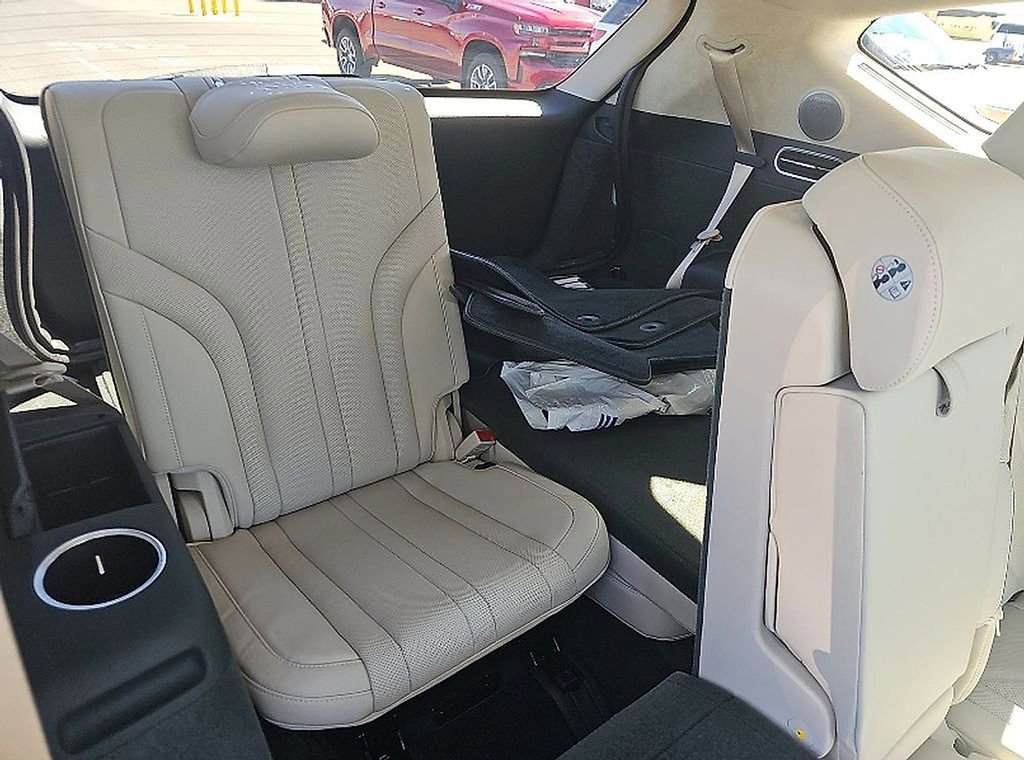 Used 2026 Genesis GV80 3.5T Prestige image 12