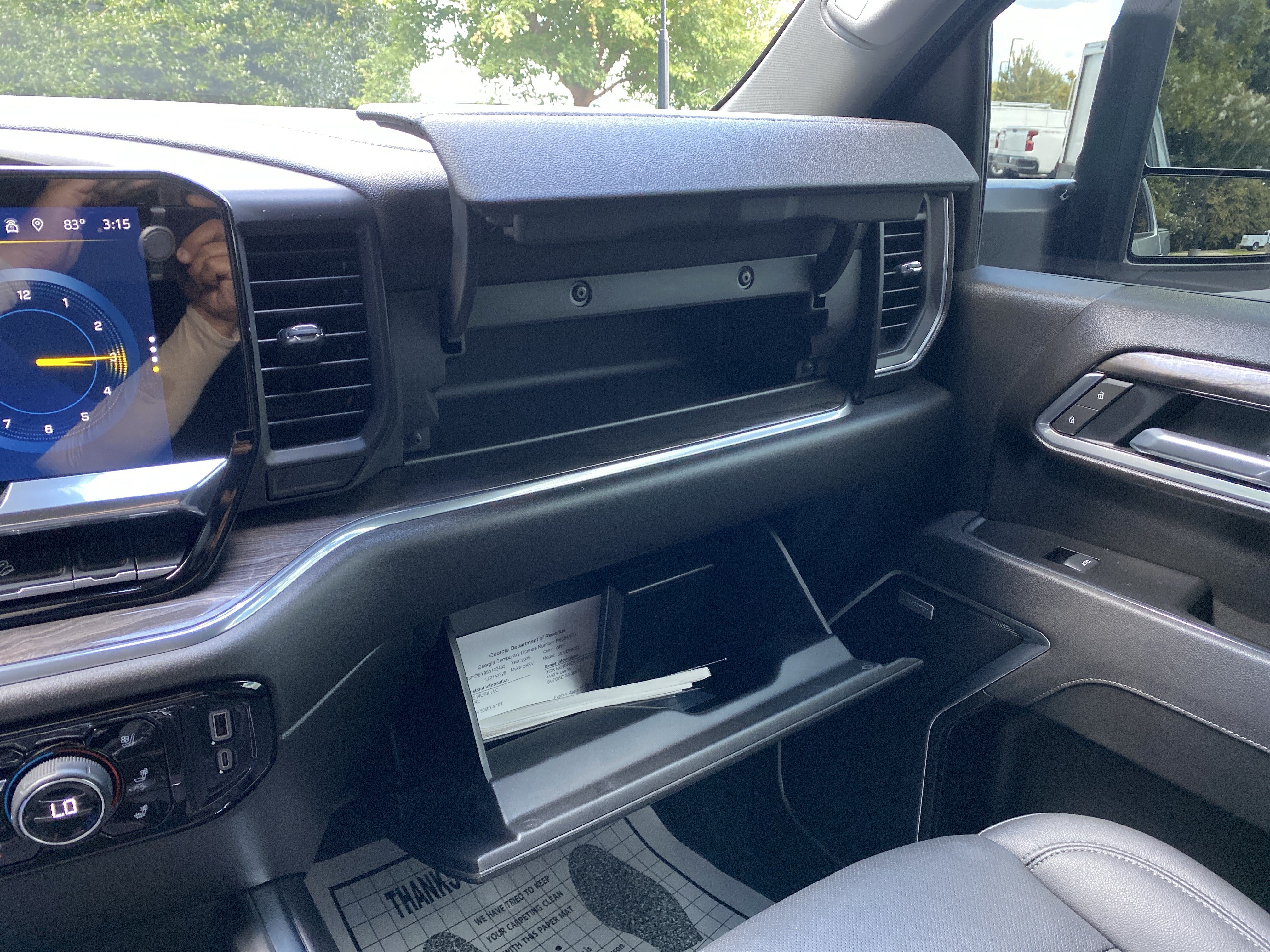 Used 2025 Chevrolet Silverado 2500 LTZ w/ LTZ Plus Package AWD/4WD image 32
