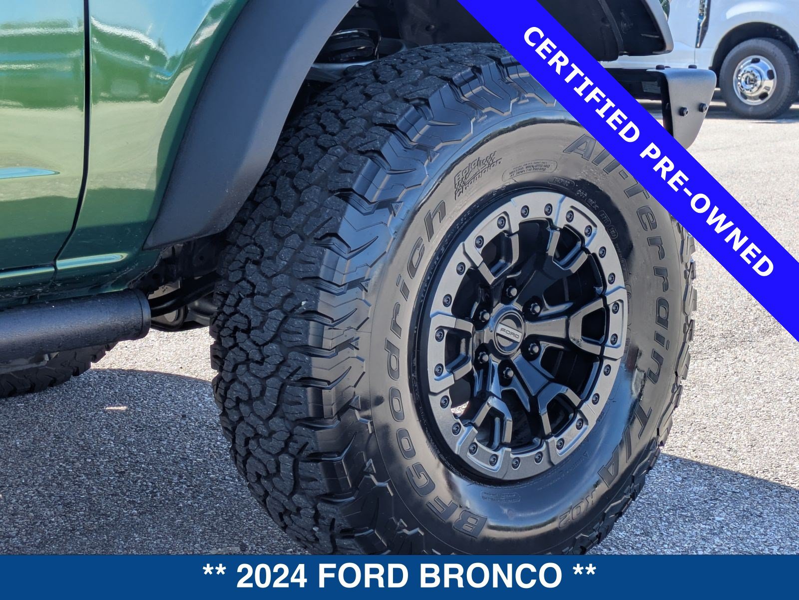 Certified 2024 Ford Bronco Wildtrak AWD/4WD image 13