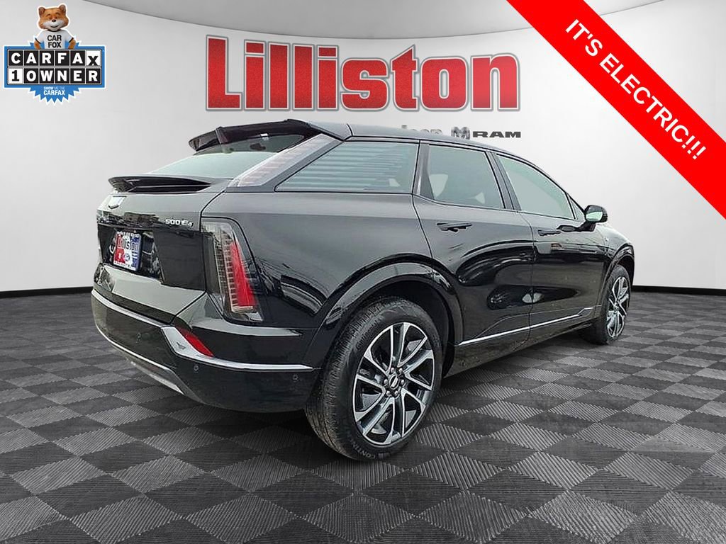 Used 2025 Cadillac Optiq Sport 1 image 2