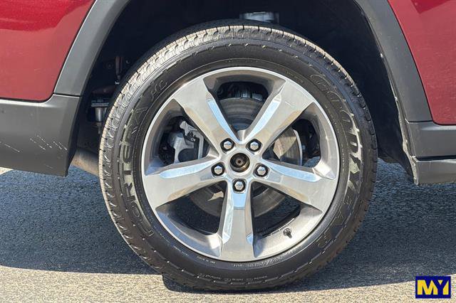 Used 2021 Jeep Grand Cherokee L Limited w/ Trailer Tow Group (B) AWD/4WD image 39