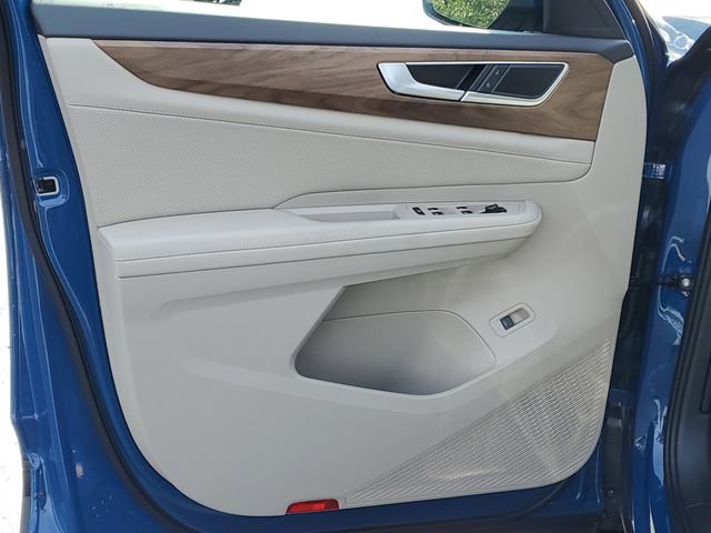 New 2026 Volkswagen Atlas SE image 10