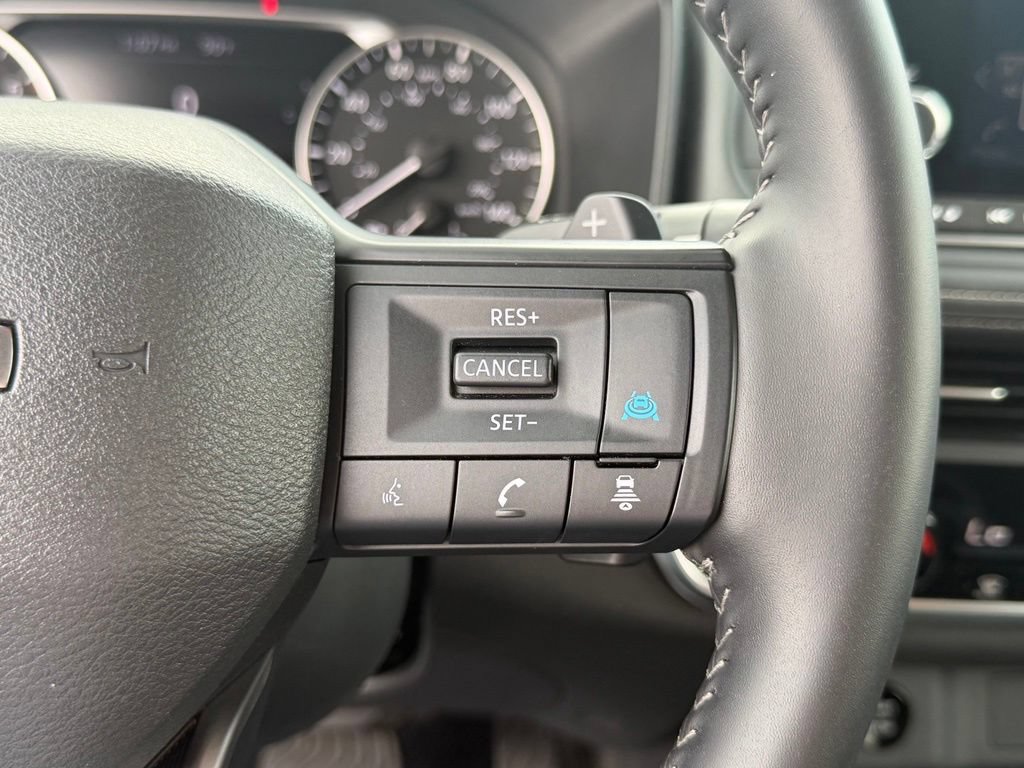 Used 2026 Nissan Rogue SV FWD image 20