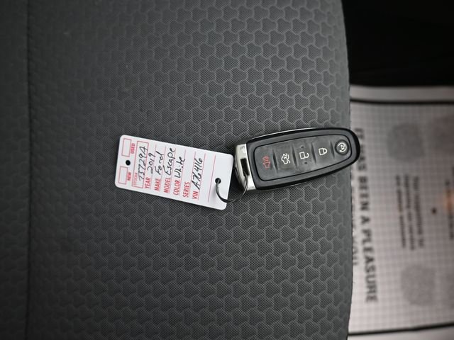 Used 2019 Ford Escape SE image 10