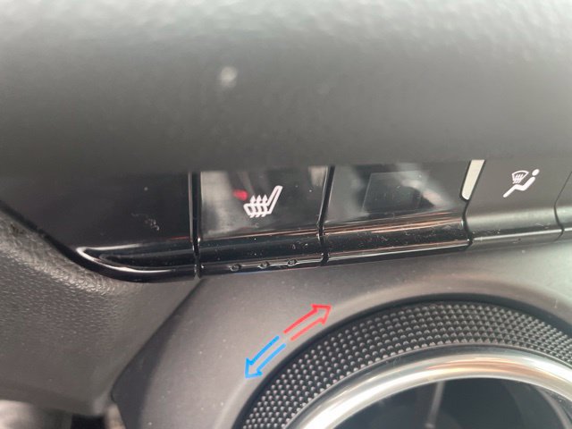 Used 2020 Chevrolet Blazer LT FWD image 13