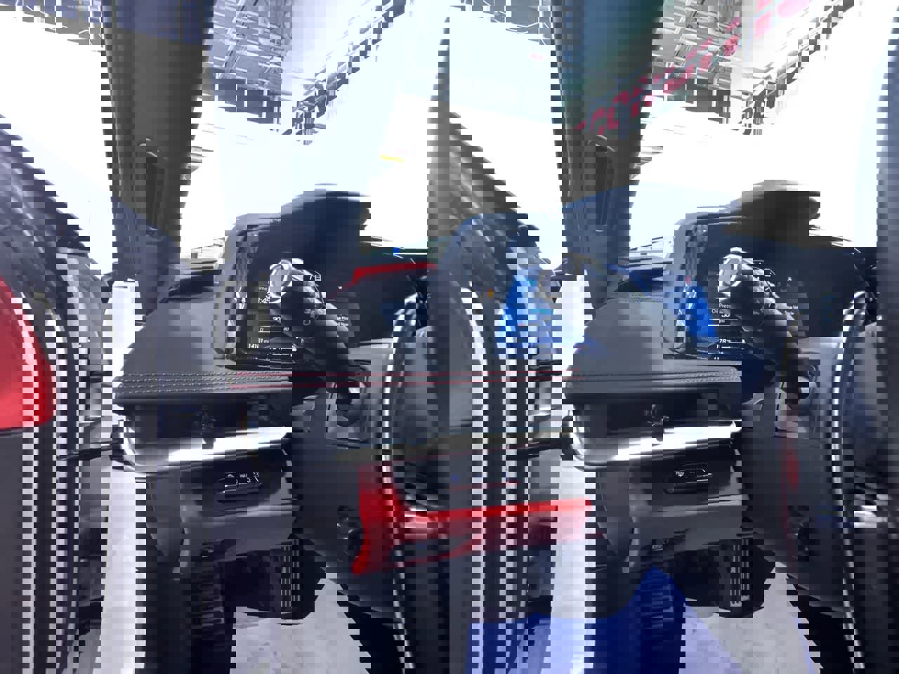 Used 2021 Chevrolet Corvette Stingray Premium Cpe w/ Z51 Performance Package image 17