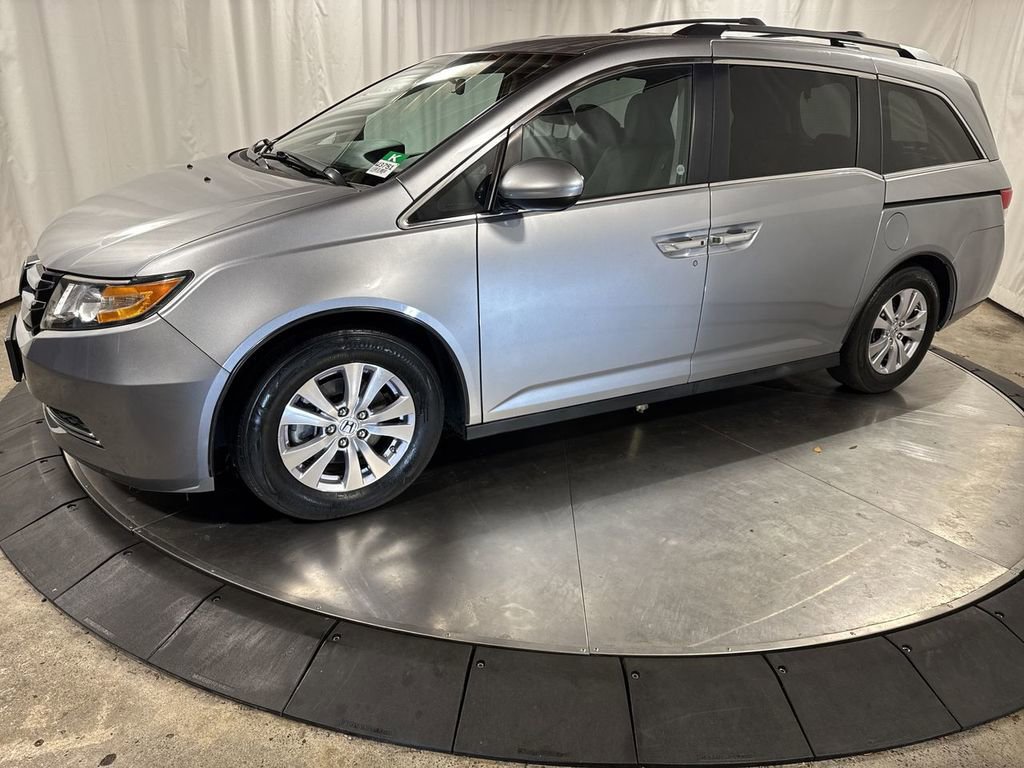 Used 2016 Honda Odyssey SE