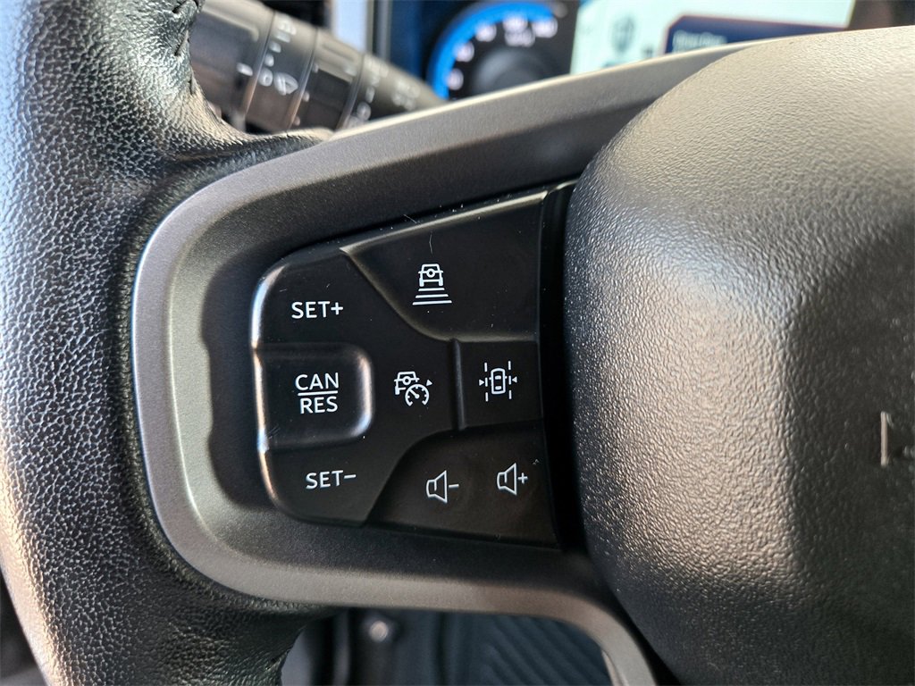 Used 2022 Ford Bronco Wildtrak image 15