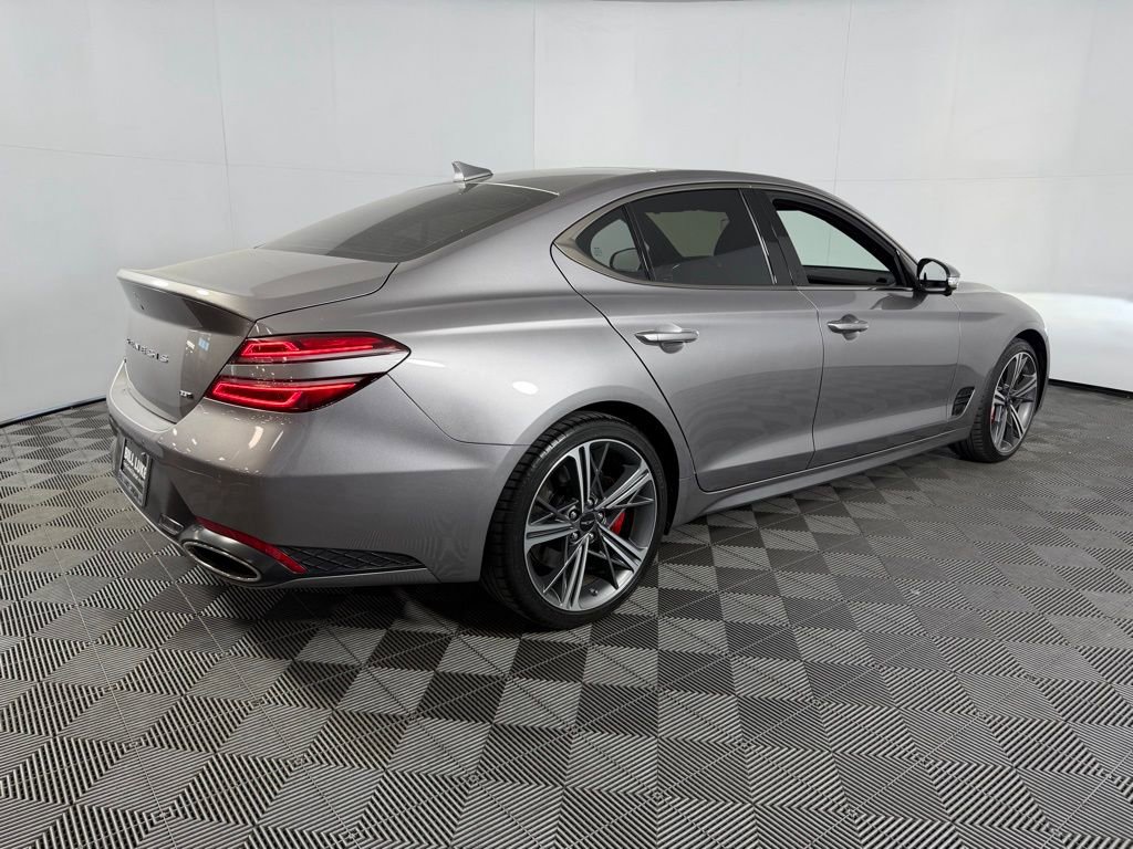 Used 2024 Genesis G70 3.3T Advanced w/ Sport Prestige Package image 6