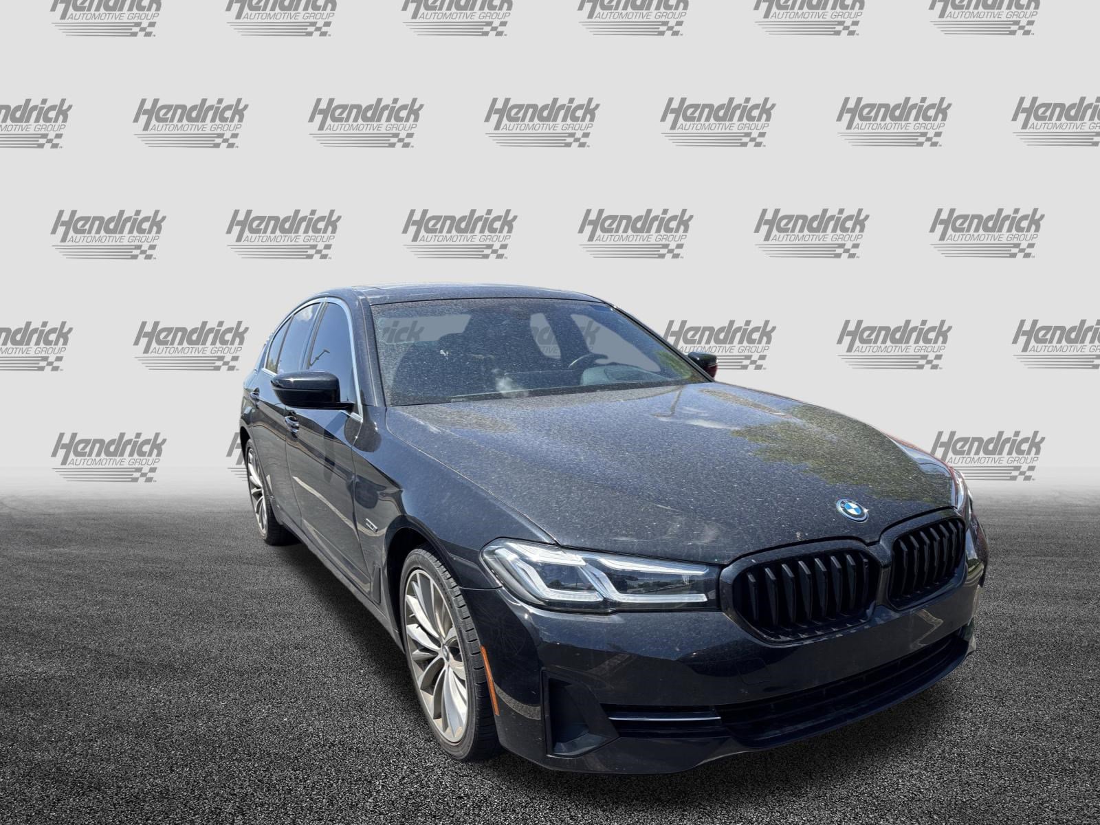 Certified 2023 BMW 530e w/ Premium Package RWD image 7