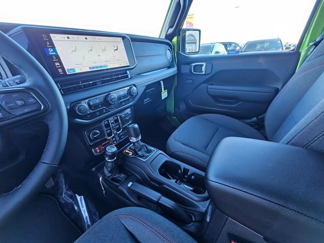 New 2026 Jeep Wrangler Unlimited Rubicon AWD/4WD image 17