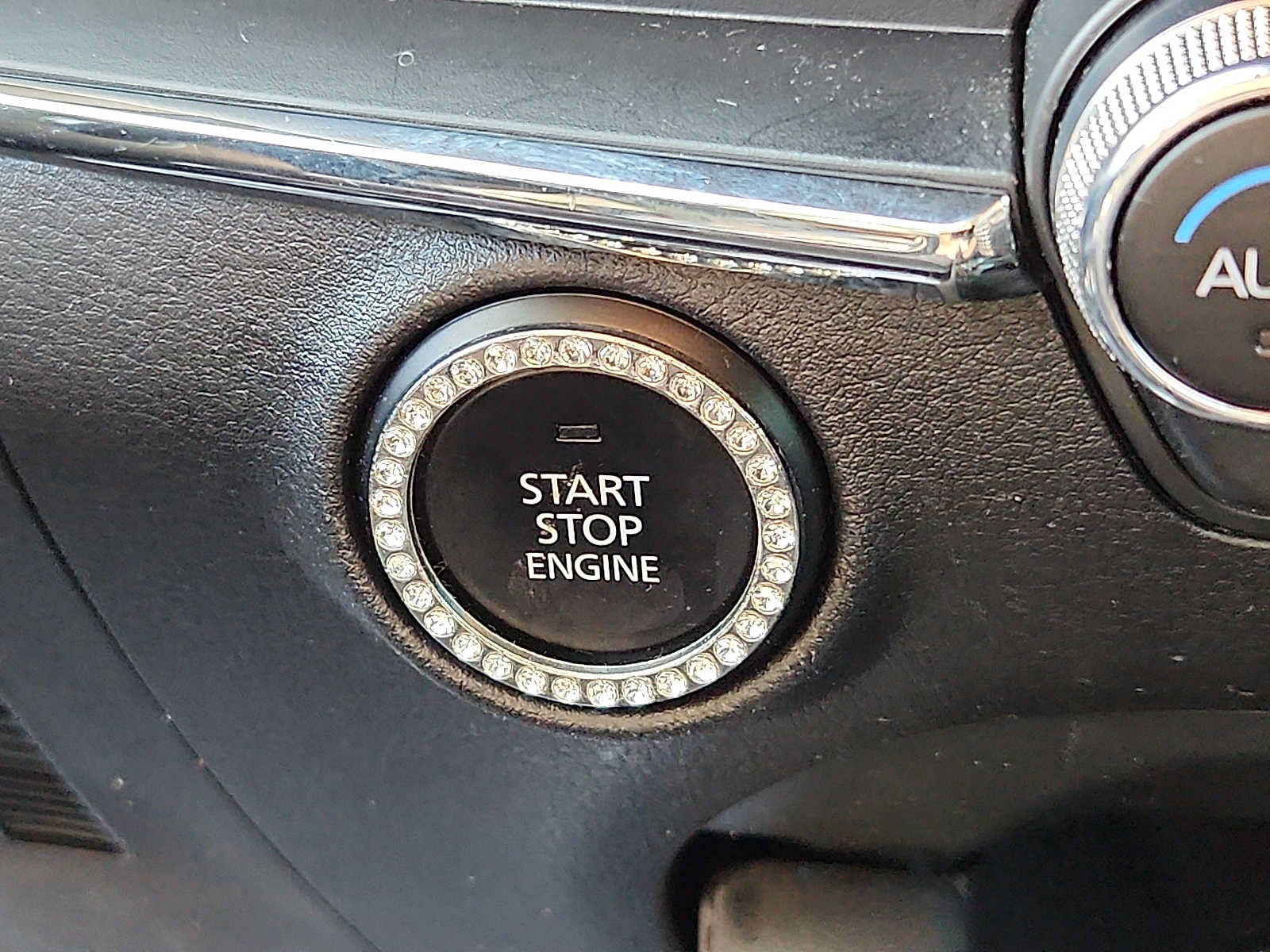 Used 2023 MAZDA MAZDA3 s AWD/4WD image 23