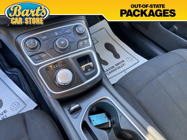 Used 2016 Chrysler 200 Limited FWD image 29