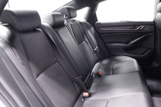 Certified 2022 Honda Accord Sport image 18