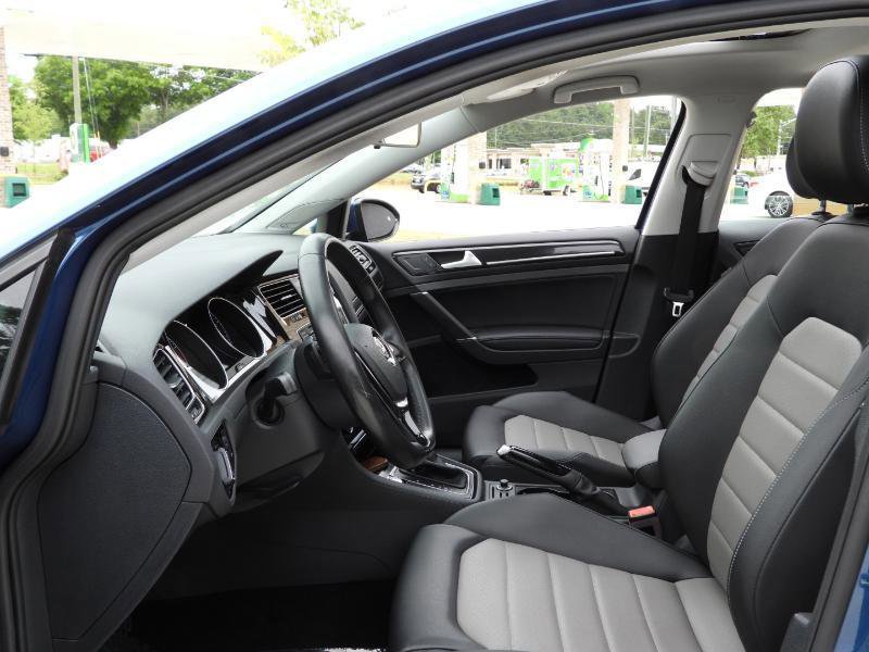 Used 2017 Volkswagen Golf SEL FWD image 49