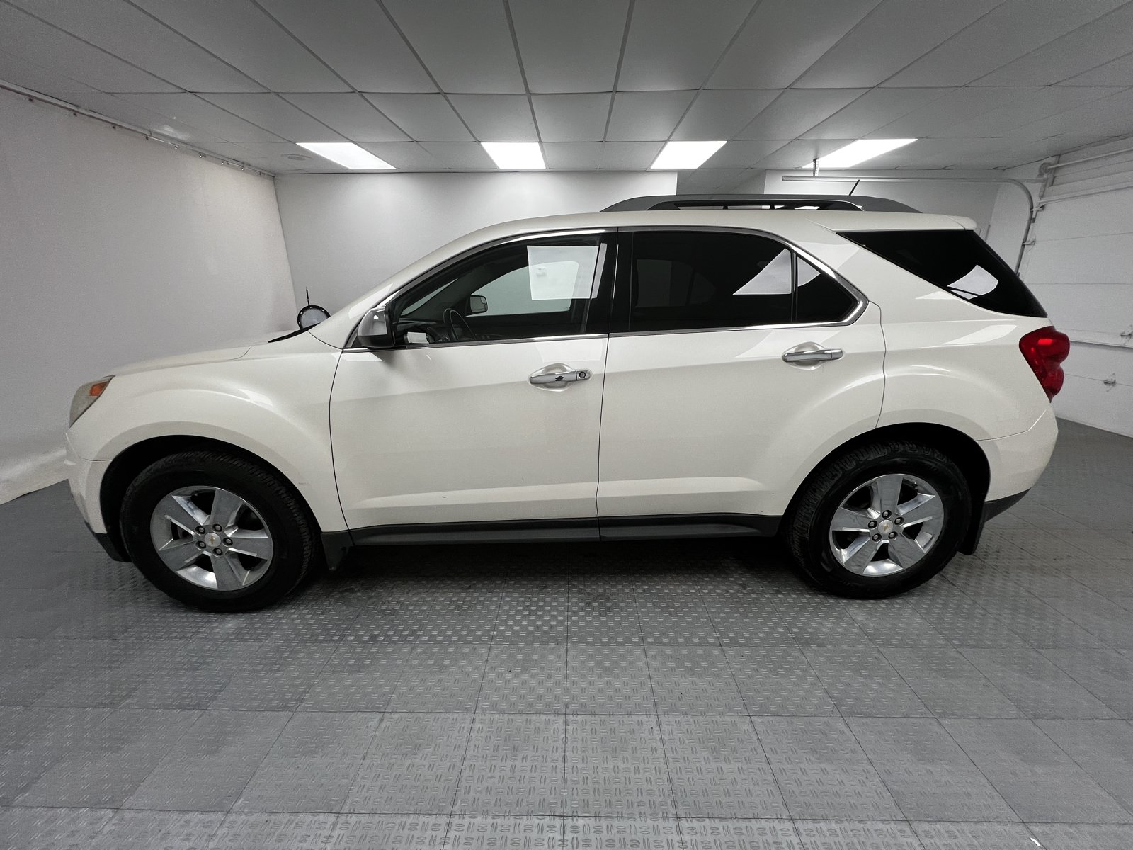 Used 2013 Chevrolet Equinox LTZ w/ LPO, Protection Package FWD image 4