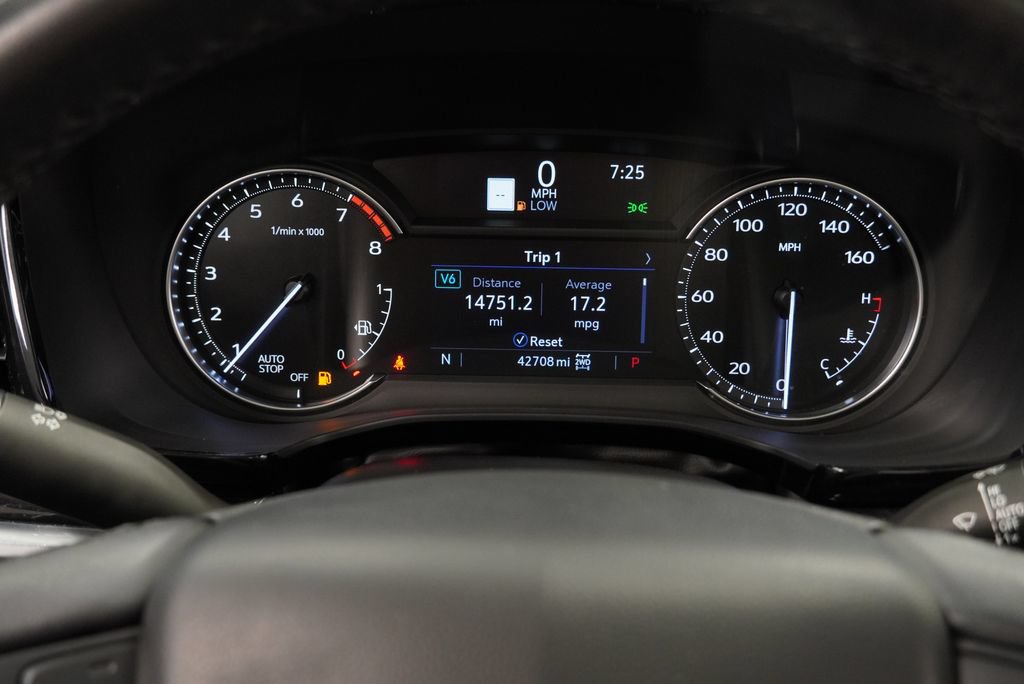 Certified 2023 Cadillac XT6 Premium Luxury AWD/4WD image 20