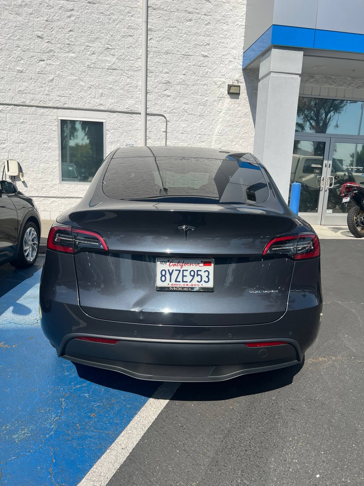 Used 2021 Tesla Model Y Long Range AWD/4WD image 5