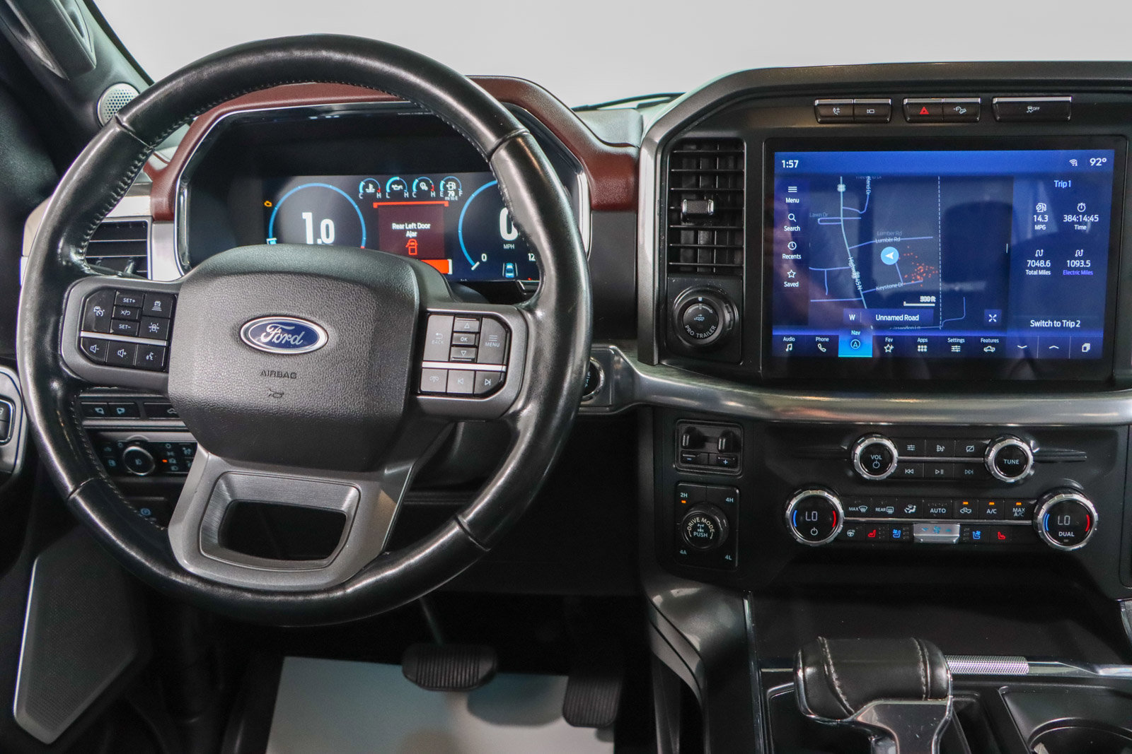 Used 2021 Ford F150 Lariat w/ Equipment Group 502A High image 18