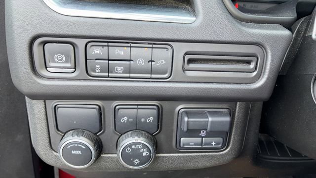 Certified 2022 Chevrolet Tahoe LT w/ LT Signature Package image 35