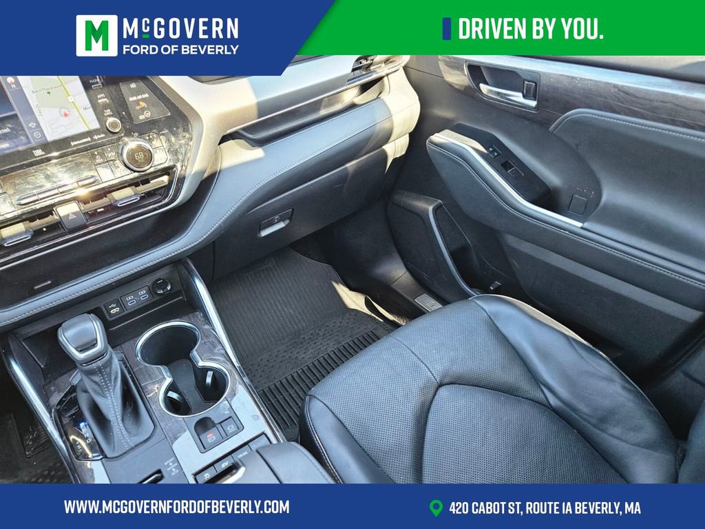 Used 2022 Toyota Highlander Limited AWD/4WD image 14