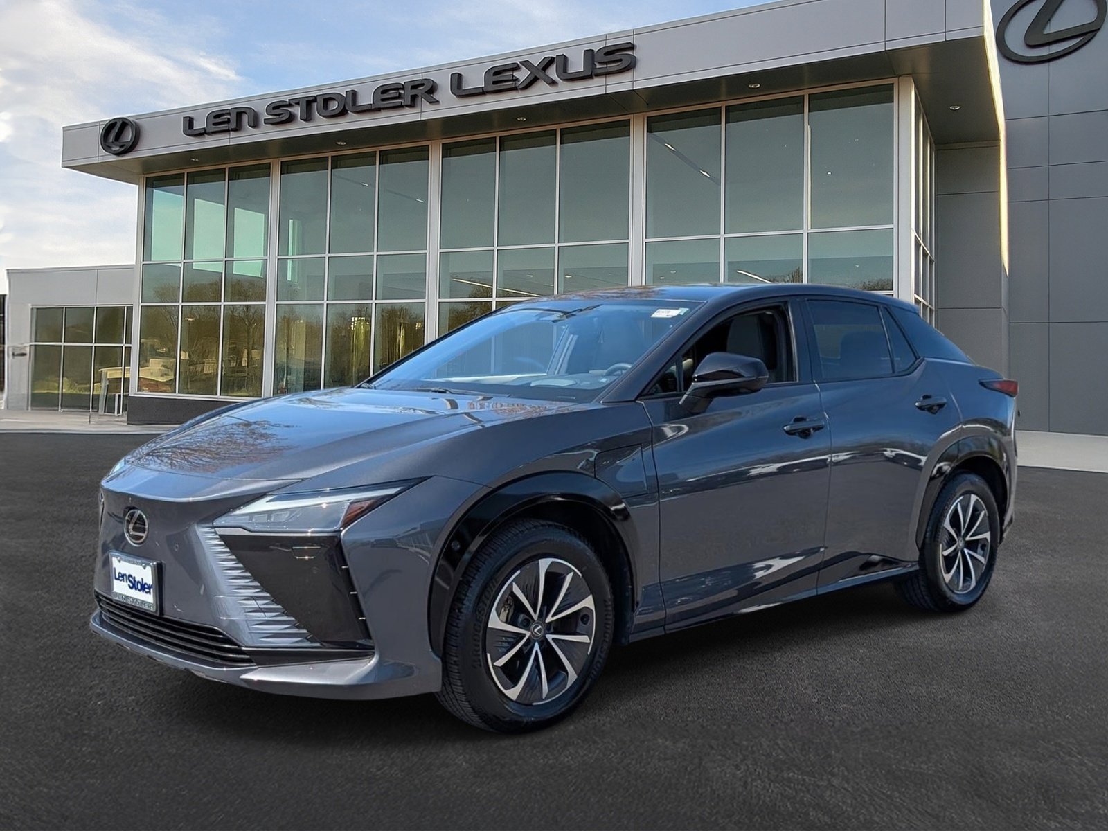 Used 2023 Lexus RZ 450e Premium w/ Technology Package image 7