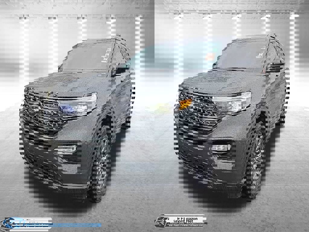 Used 2023 Ford Explorer XLT w/ Equipment Group 202A image 7