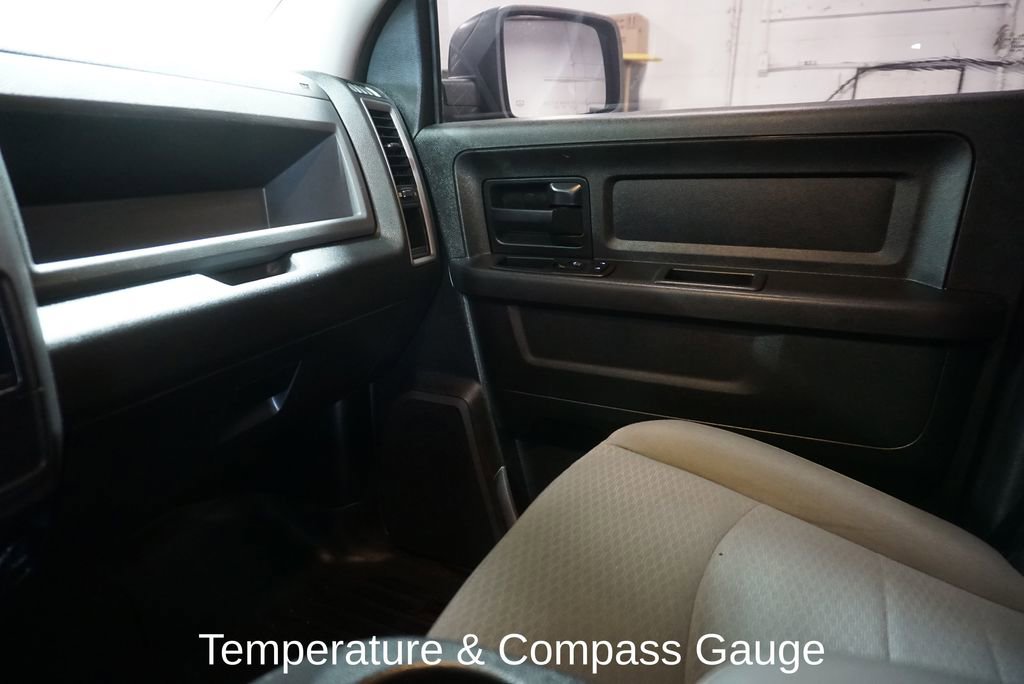 Used 2018 RAM 1500 Express image 23