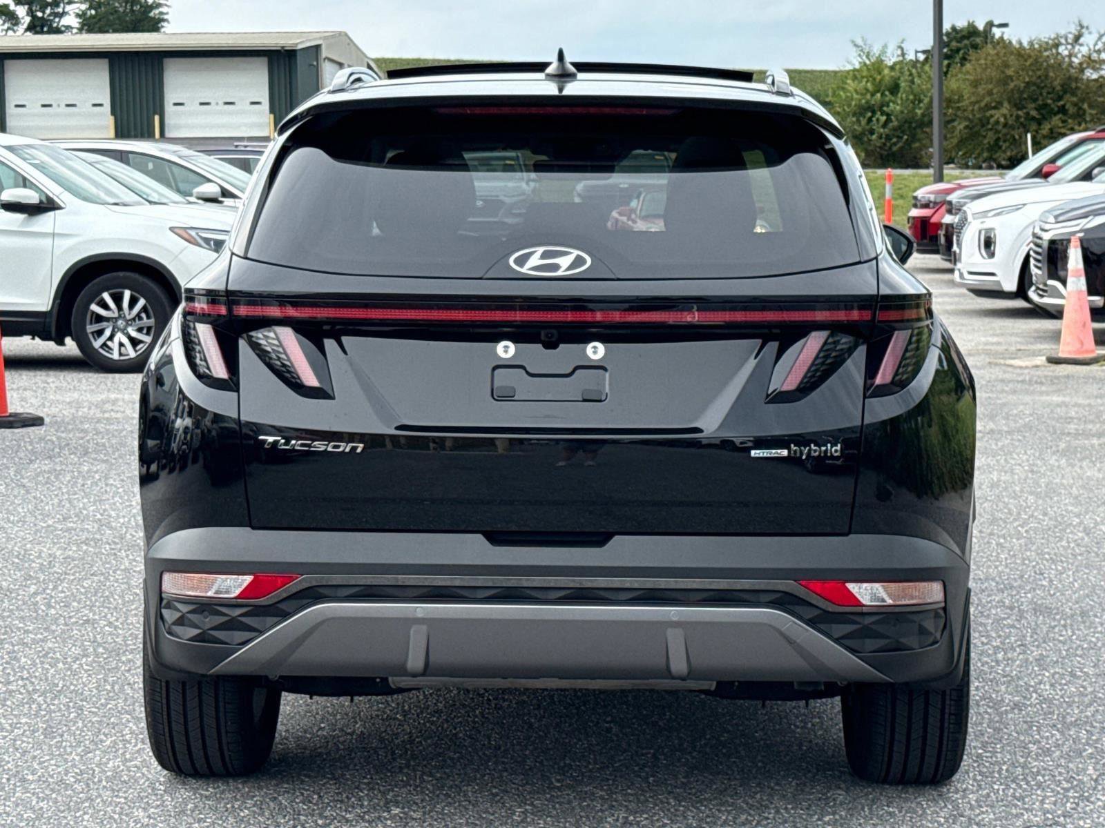 Used 2024 Hyundai Tucson Limited image 25