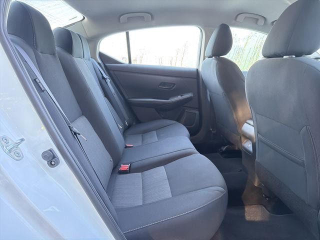 Used 2024 Nissan Sentra SV FWD image 16